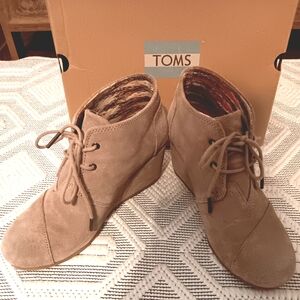 TOMS Taupe Suede Lace-Up Wedge Booties